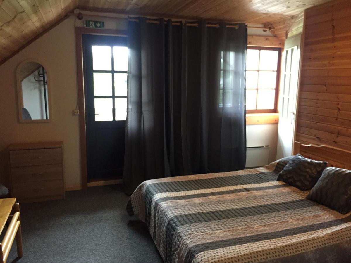 Käsmu Laane Pansion Bed & Breakfast エクステリア 写真