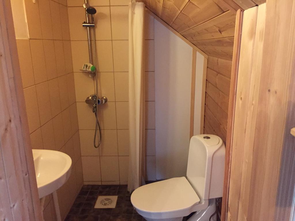 Käsmu Laane Pansion Bed & Breakfast エクステリア 写真